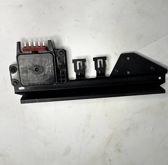 GM 160226145362 ESC (Electronic Spark Control) Module + Mounting Bracket – 1987 Buick Grand National