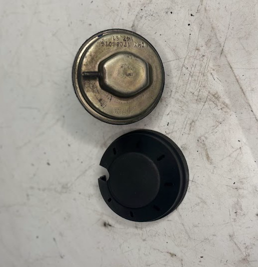 OEM GM EGR Valve with Dust Cap