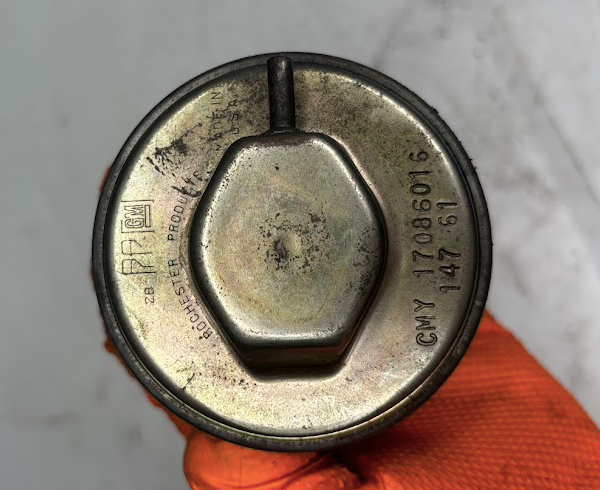 OEM GM EGR Valve with Dust Cap