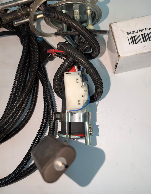 Used Fuel Pump Hanger w/ New Racetronix 340 Fuel Pump & Hotwire Kit – #SPIFG156A (Analog Dash)