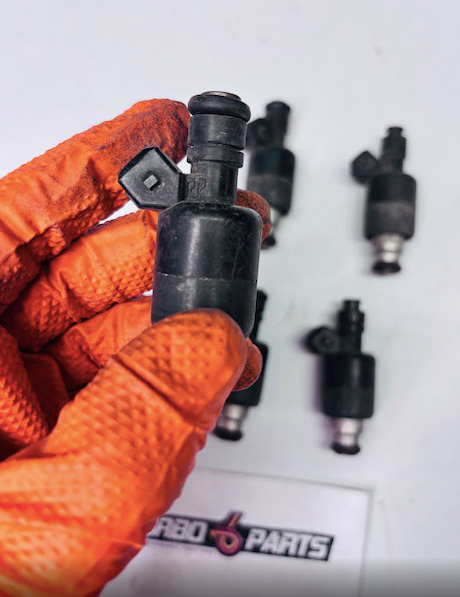 Used Fuel Injectors- Set of 8