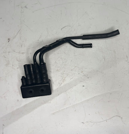 OEM Vacuum Distribution Block w/ Lines