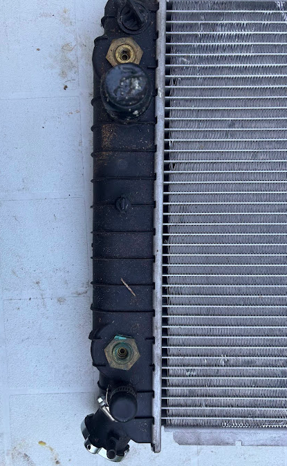 Fbody Replacement Radiator with 15 PSI Cap