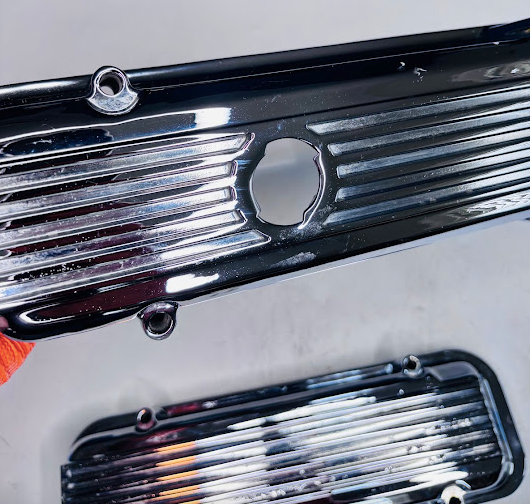 Chromed Stock Valve Covers w/ Metco Breather
