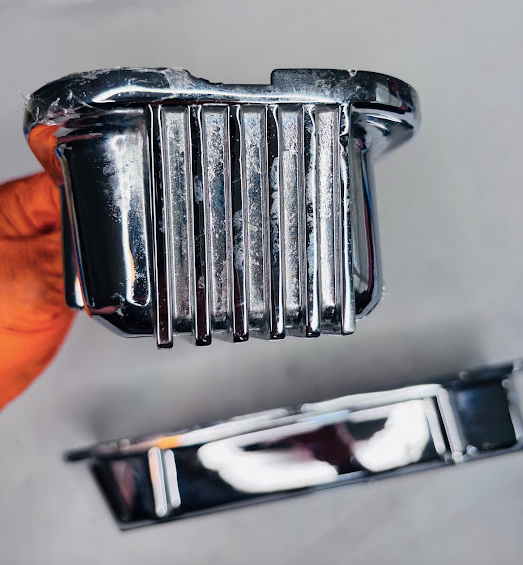 Chromed Stock Valve Covers w/ Metco Breather