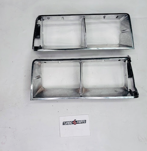 OEM GM Headlight Bezels – Left & Right Pair (25525088 / 25525089)