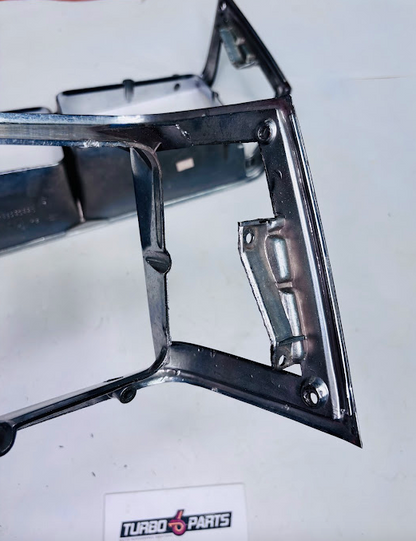 OEM GM Headlight Bezels – Left & Right Pair (25525088 / 25525089)