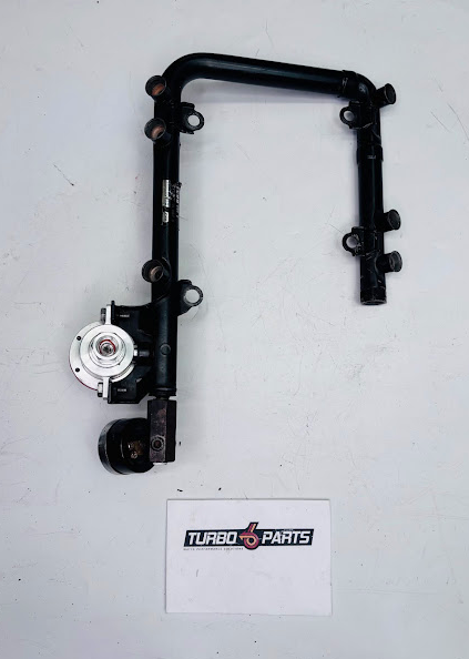 OEM Fuel Rail Assembly w/ Adjustable Regulator & Pressure Gauge