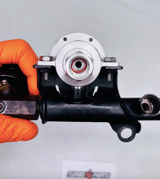 OEM Fuel Rail Assembly w/ Adjustable Regulator & Pressure Gauge