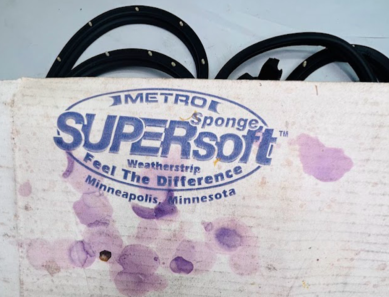 Metro SUPERsoft™ Door Seal Kit – 1978–1988 Buick Regal / Grand National (Pair)