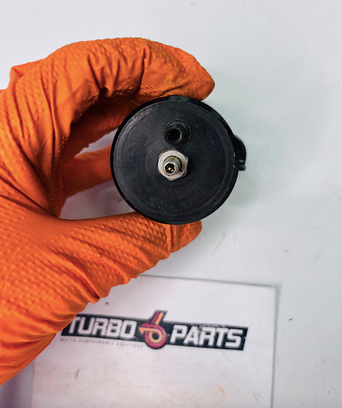 Bosch Adjustable Fuel Pressure Regulator