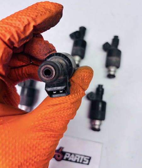 Used Fuel Injectors- Set of 8
