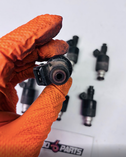 Used Fuel Injectors- Set of 8
